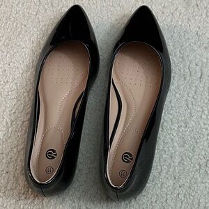 Black Patent Pointed-Toe Women’s Flats
